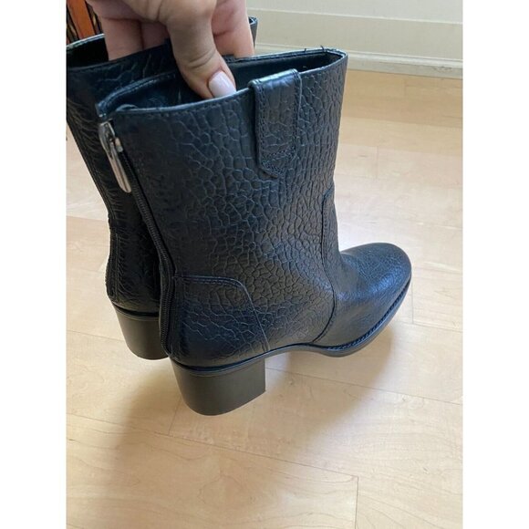 Vince Camuto Women's "Zeldina" black buble lamb boot sz 7.5 *zip stuck - Picture 5 of 8